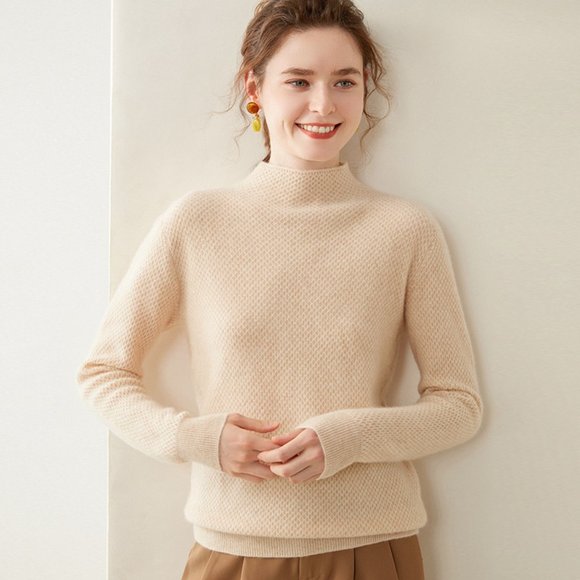 Light Luxury - Women's Half Turtleneck Cashmere Sweater - Picture 3 of 10